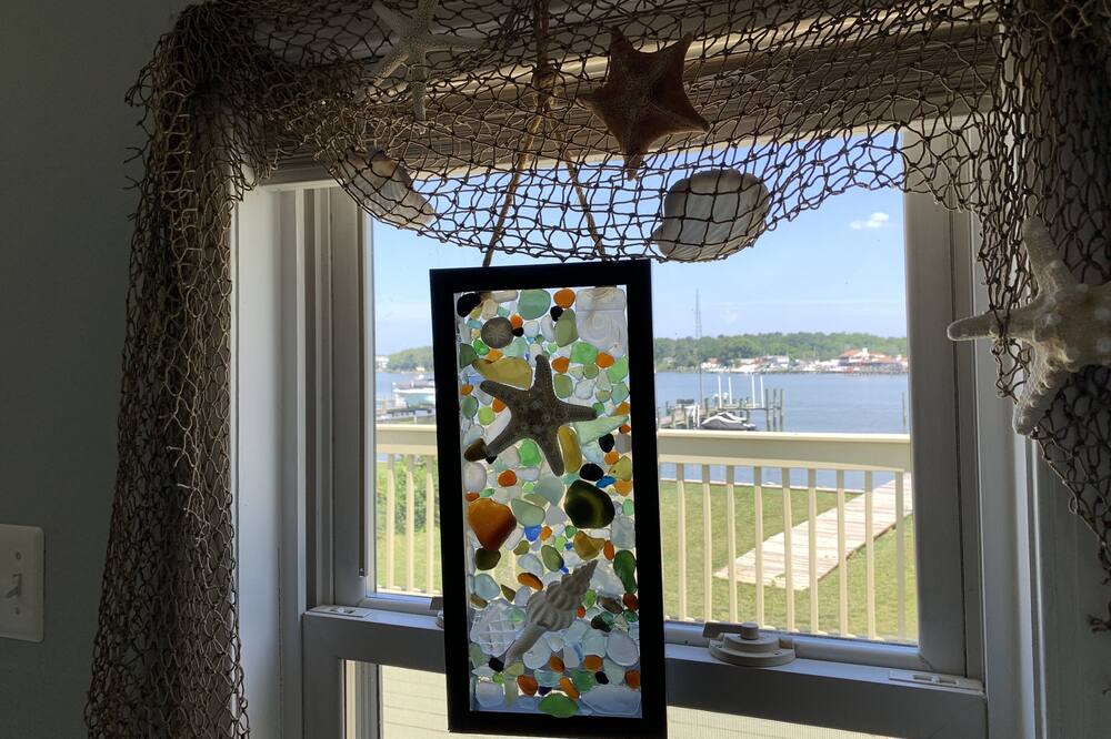 Photo of Others in Cobb Island