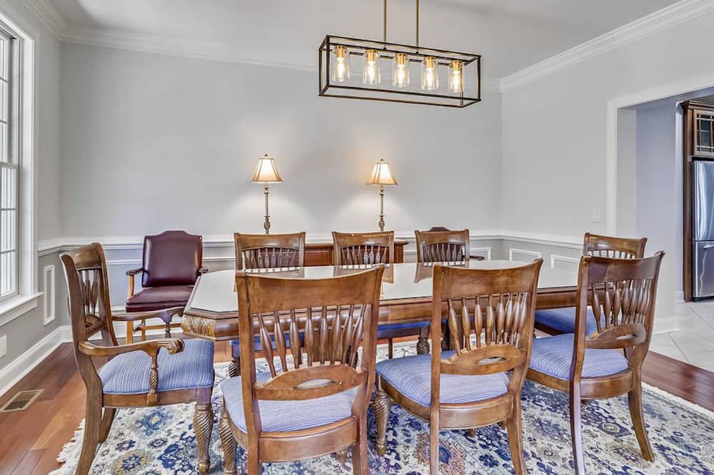Photo of Livingroom in Cambridge