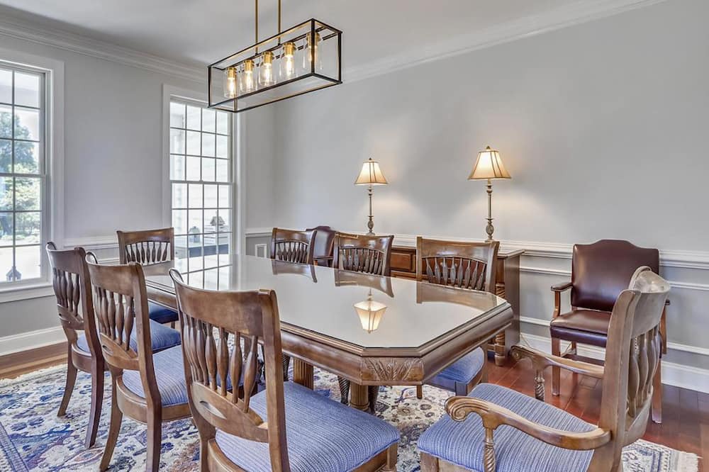 Photo of Livingroom in Cambridge