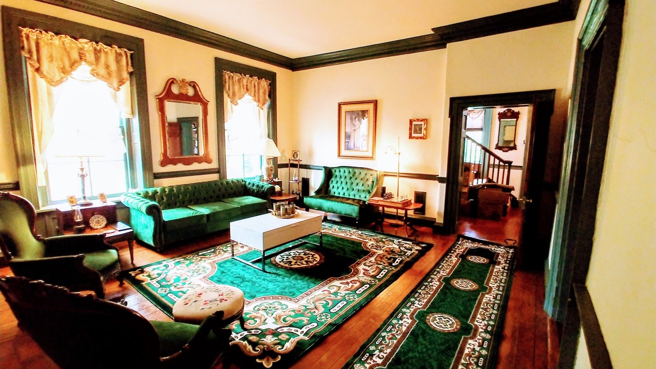 Photo of Livingroom in Snow Hill