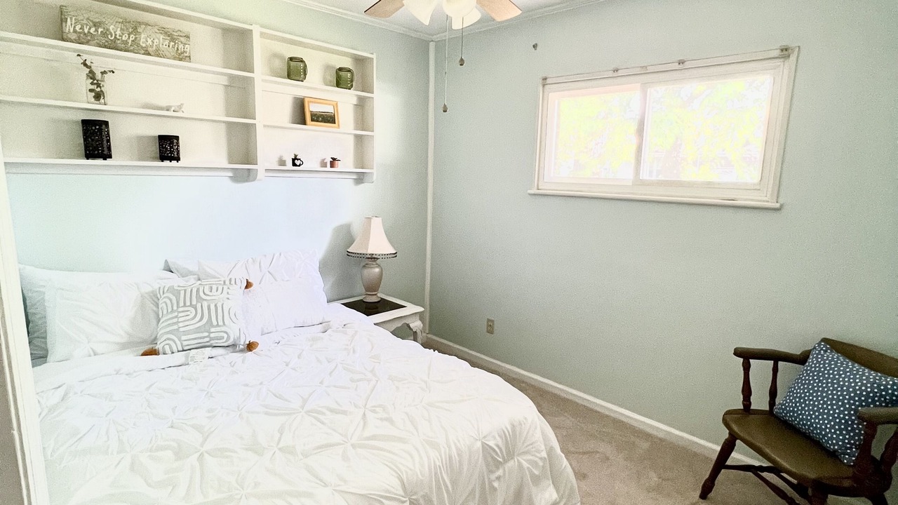 Photo of Bedroom in Northwest