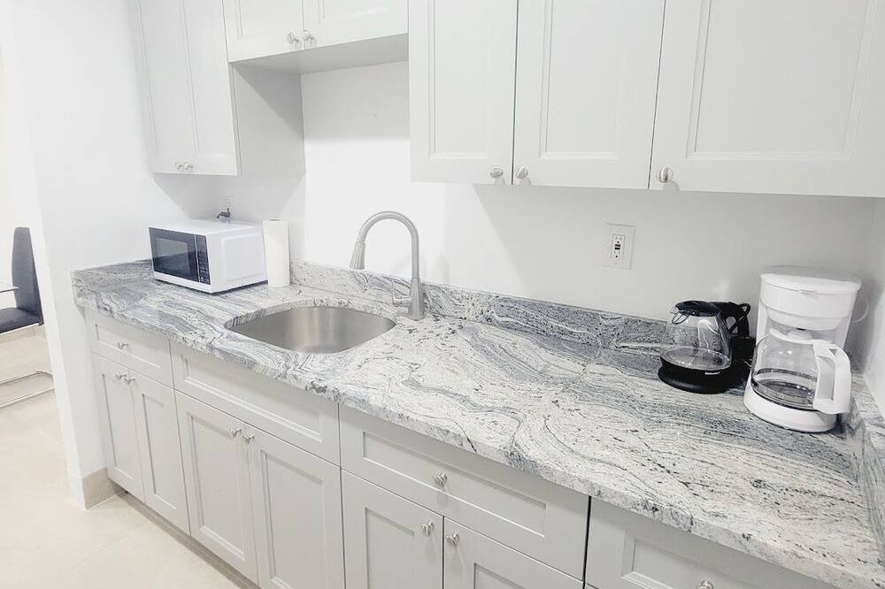 Photo of Kitchen in Sailboat Bend