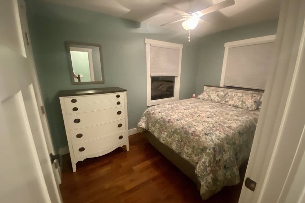 Photo of Bedroom in Sea Bright