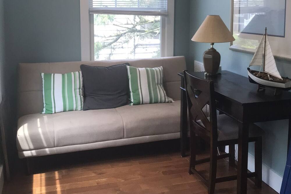 Photo of Livingroom in Sea Bright