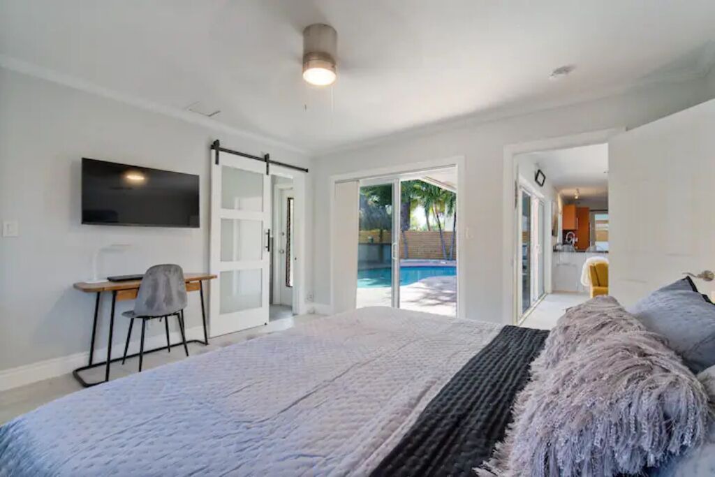 Photo of Others in Coral Ridge Isles