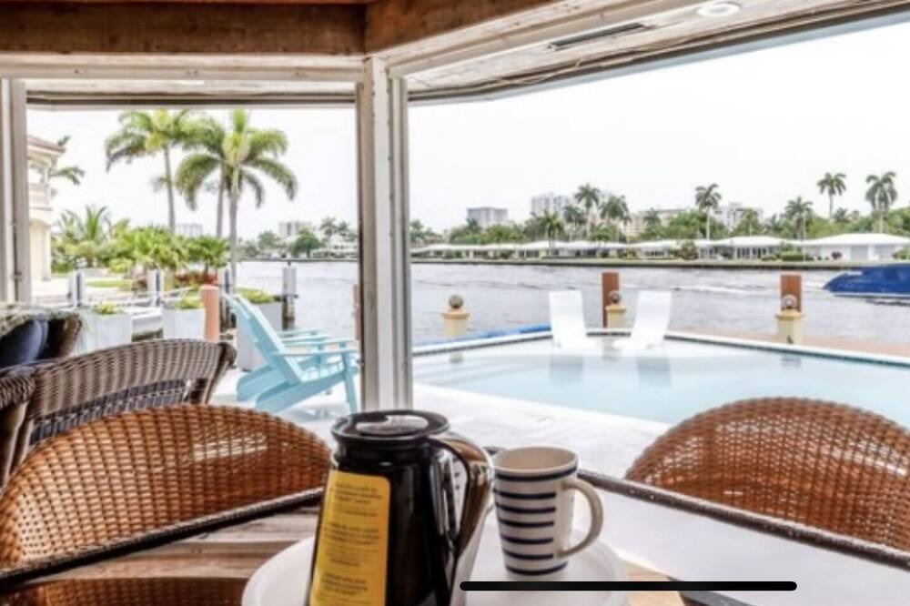 Photo of Outdoor in Pompano Isles