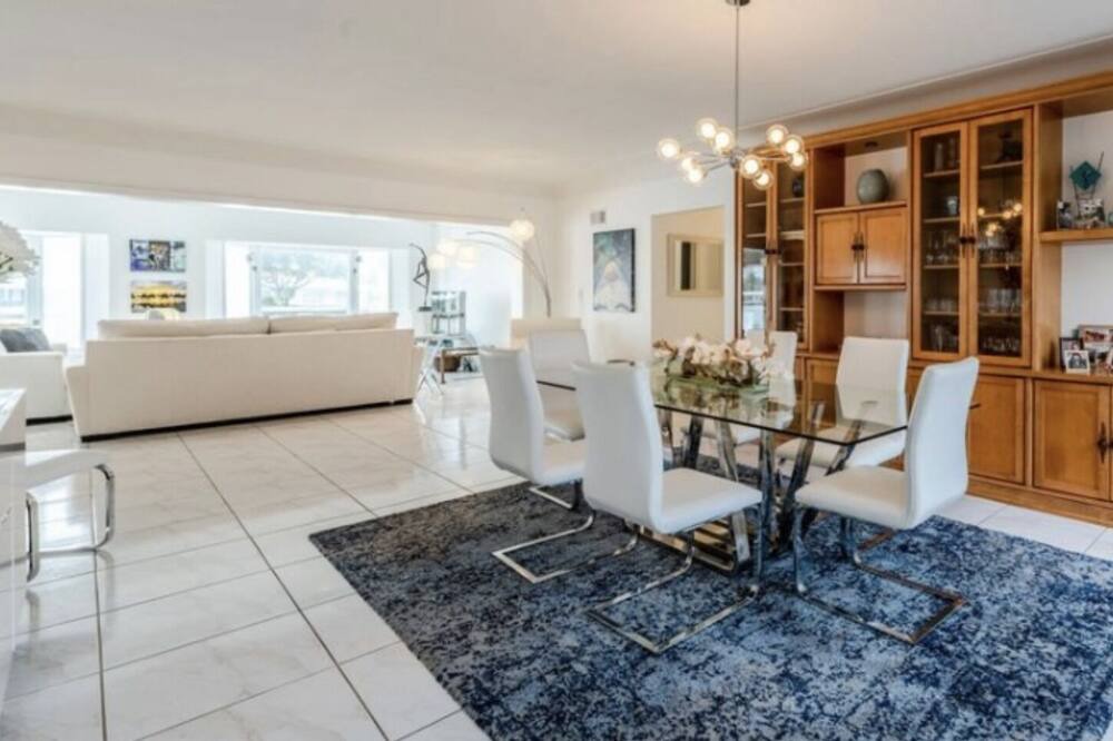 Photo of Bedroom in Pompano Isles