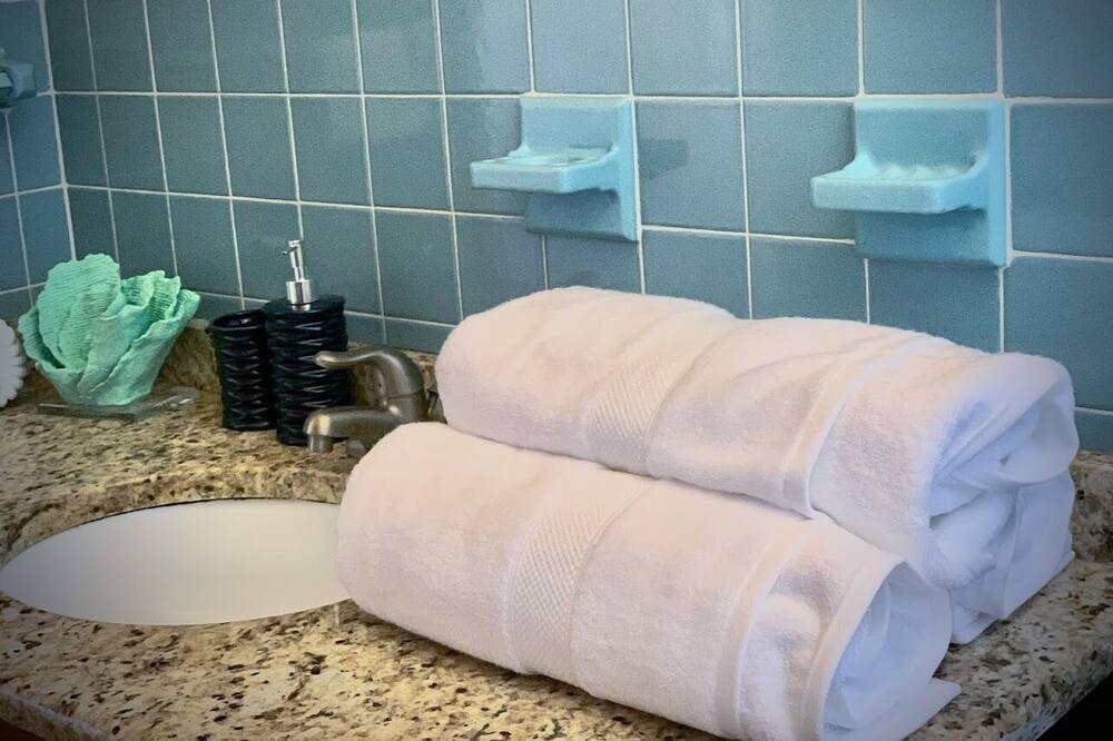 Photo of Bathroom in Ives Estates