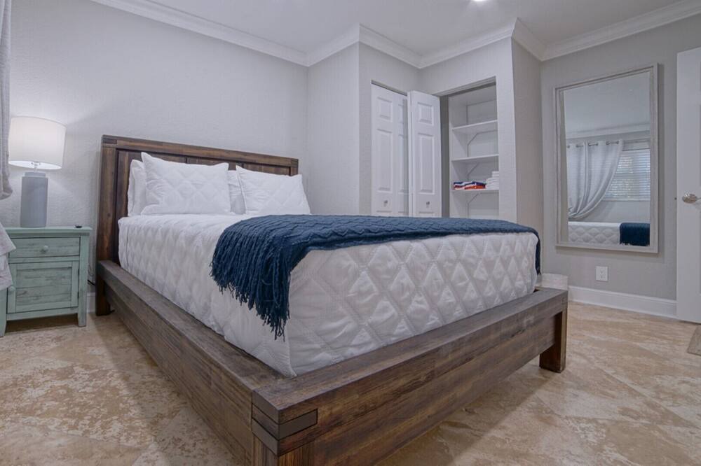 Photo of Bedroom in East Boca Raton