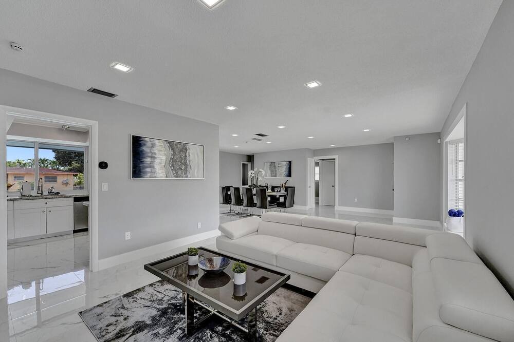 Photo of Livingroom in Boulevard Heights