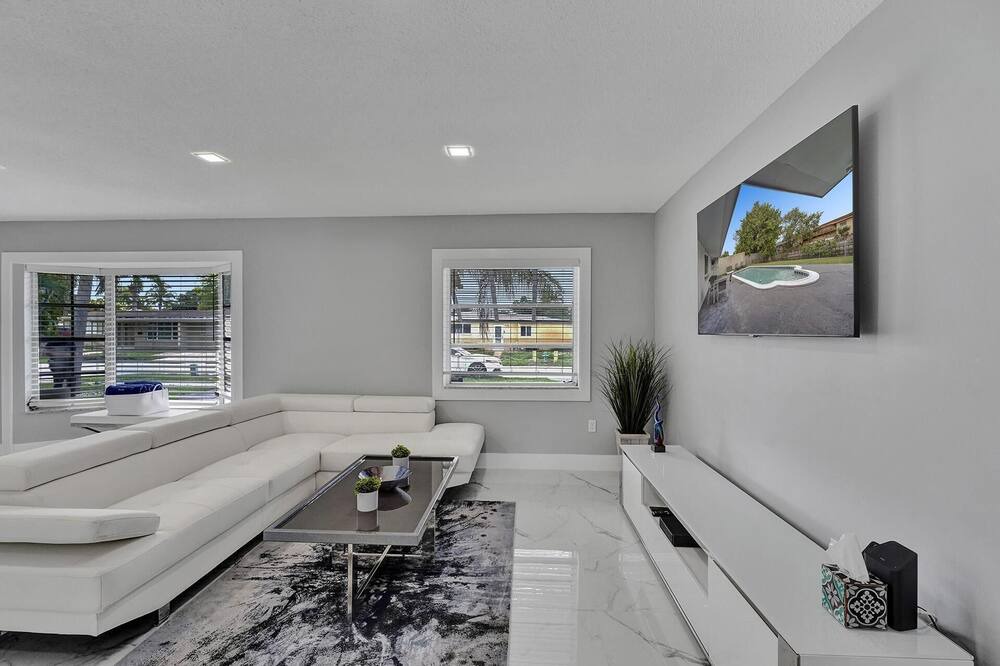 Photo of Livingroom in Boulevard Heights