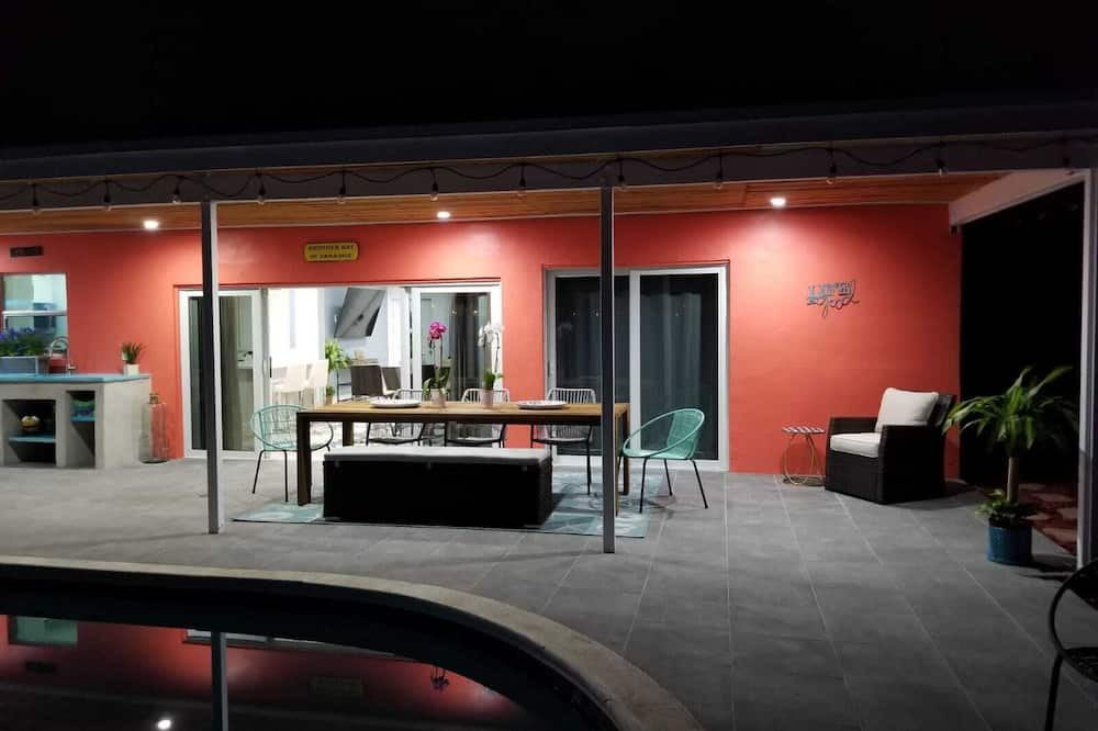 Photo of Patio Balcony in Coral Heights