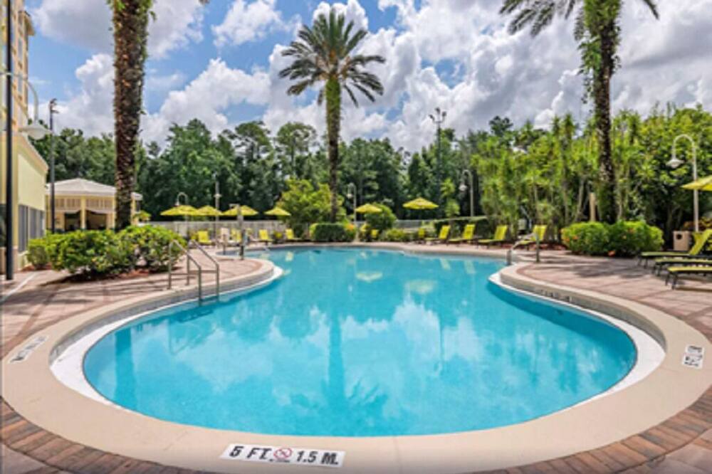 Photo of Outdoor in Weston