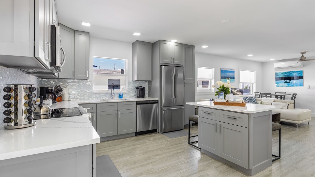 Photo of Kitchen in Lauderdale-by-the-Sea