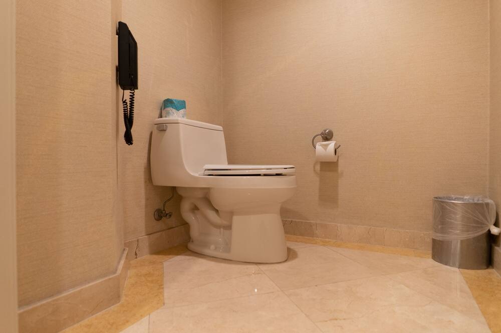 Photo of Bathroom in Barrier Island