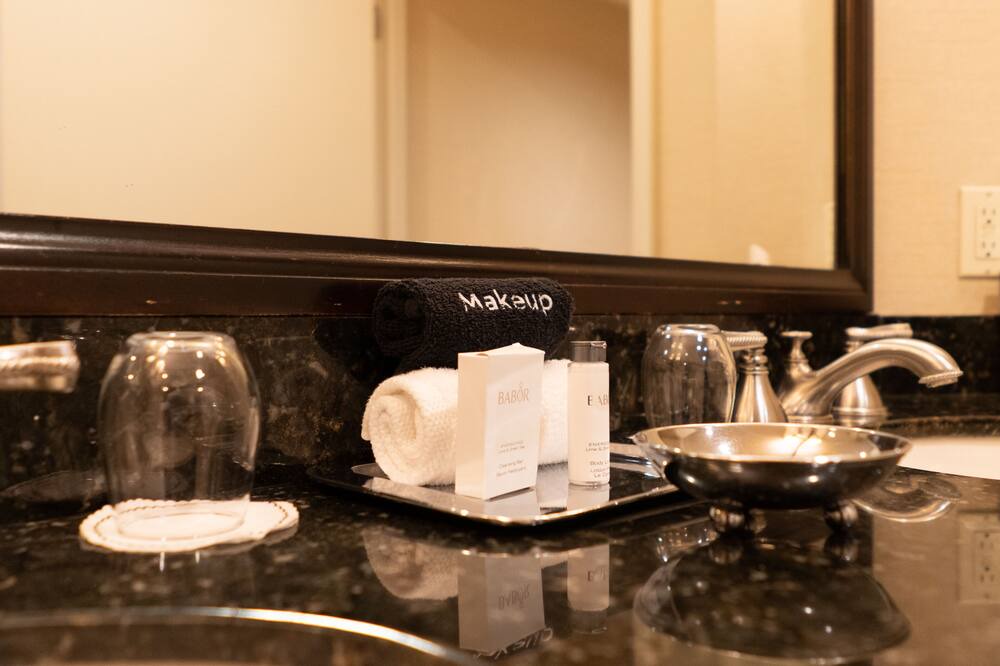 Photo of Bathroom in Barrier Island