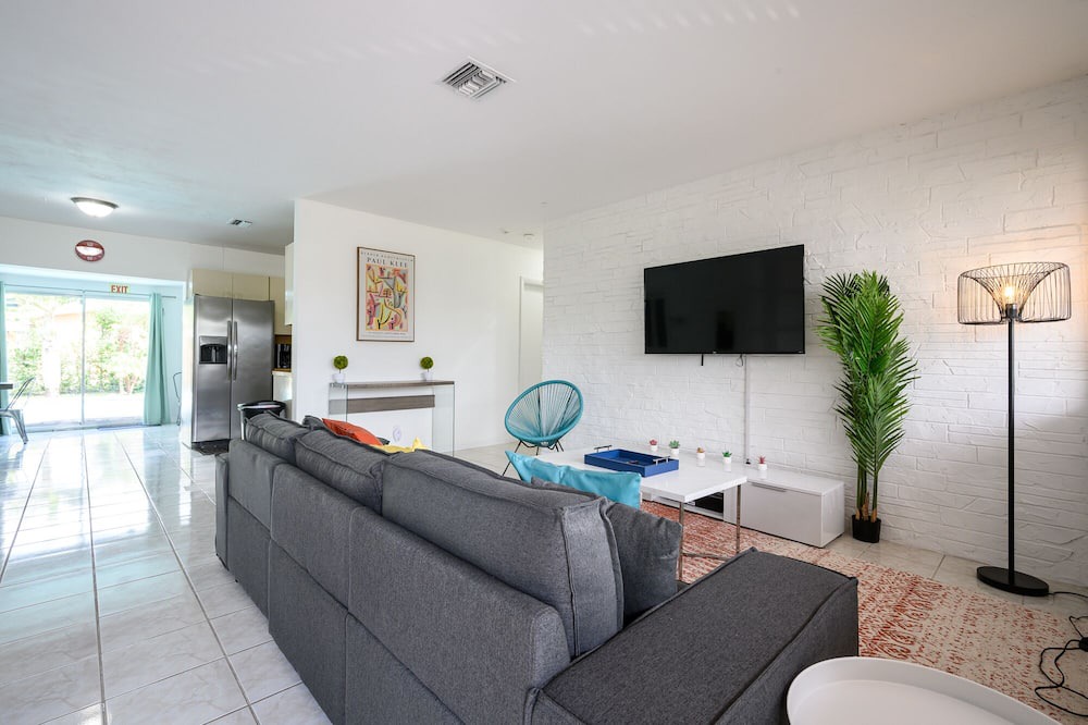 Photo of Livingroom in West Hollywood