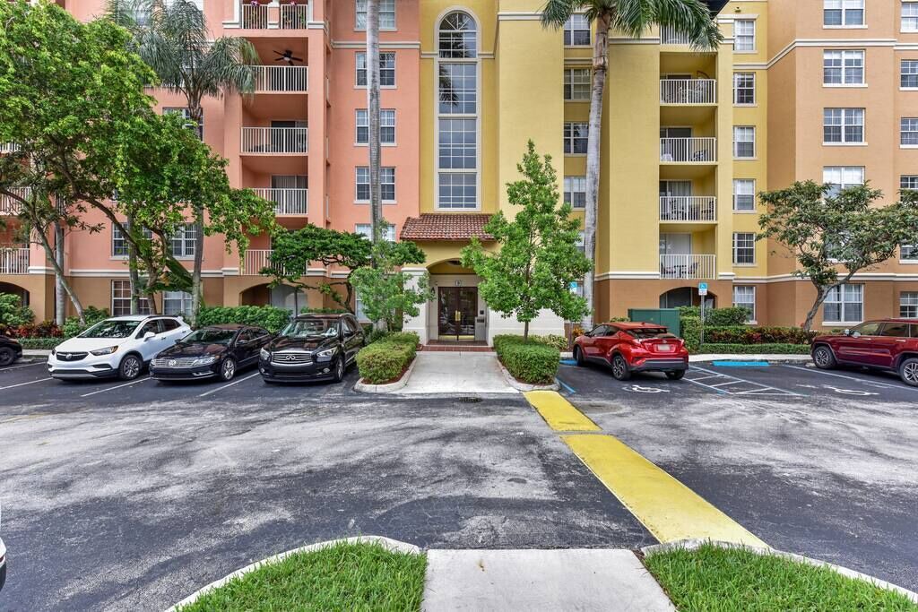 Photo of Outdoor in Aventura