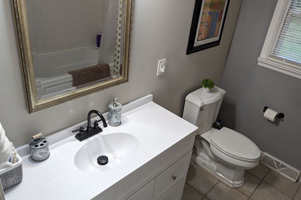 Photo of Bathroom in Quinton