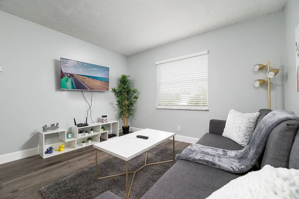 Photo of Livingroom in Victoria Park