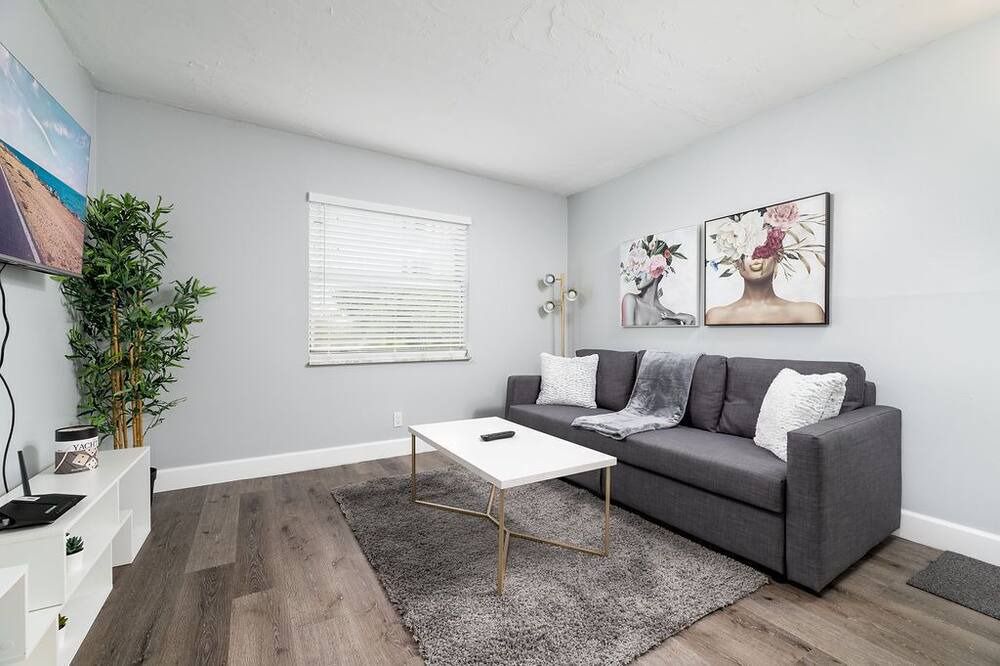 Photo of Livingroom in Victoria Park