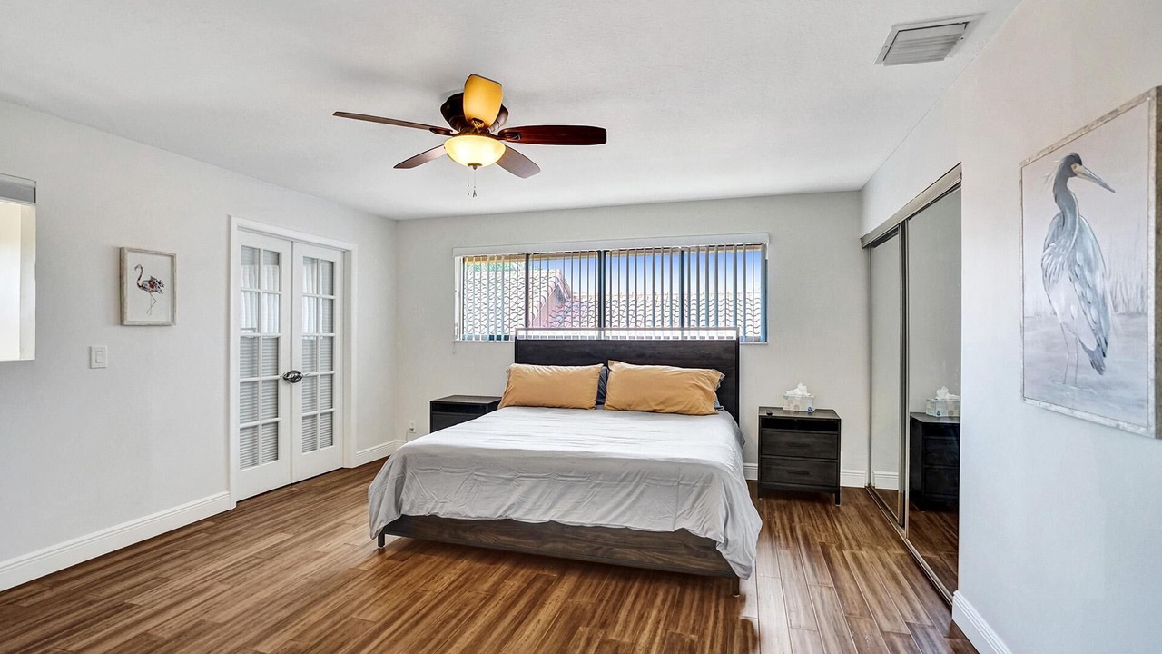 Photo of Bedroom in Deerfield Beach