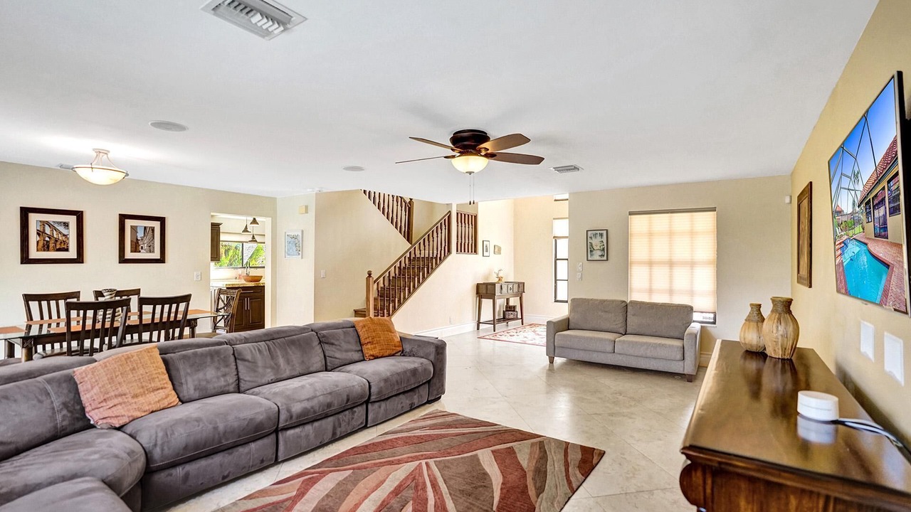 Photo of Livingroom in Deerfield Beach