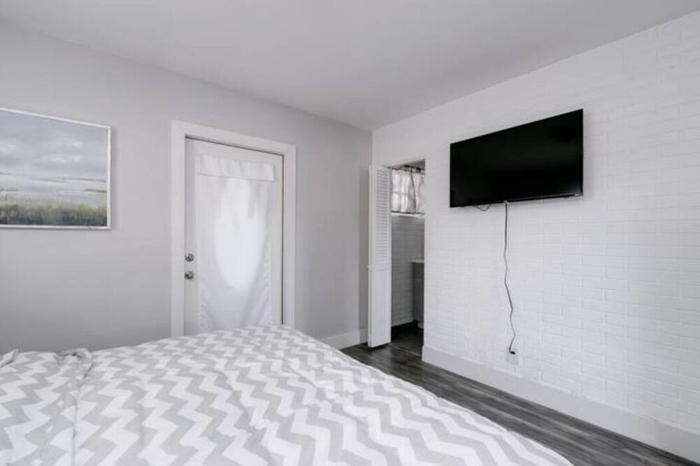 Photo of Bedroom in West Hollywood