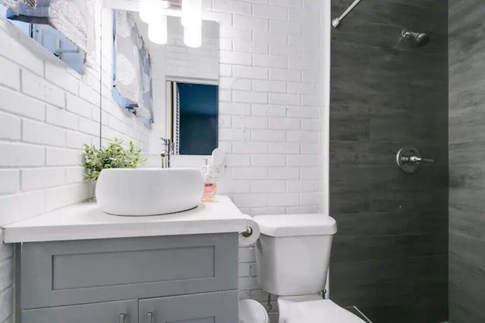 Photo of Bathroom in West Hollywood