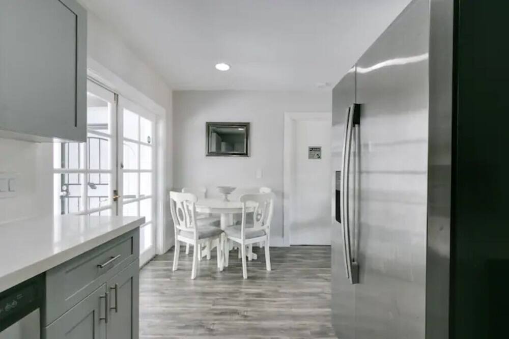 Photo of Bedroom in West Hollywood