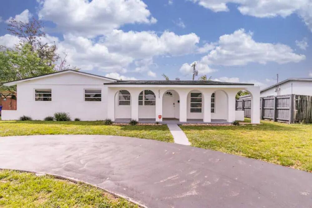 Photo of Outdoor in West Hollywood