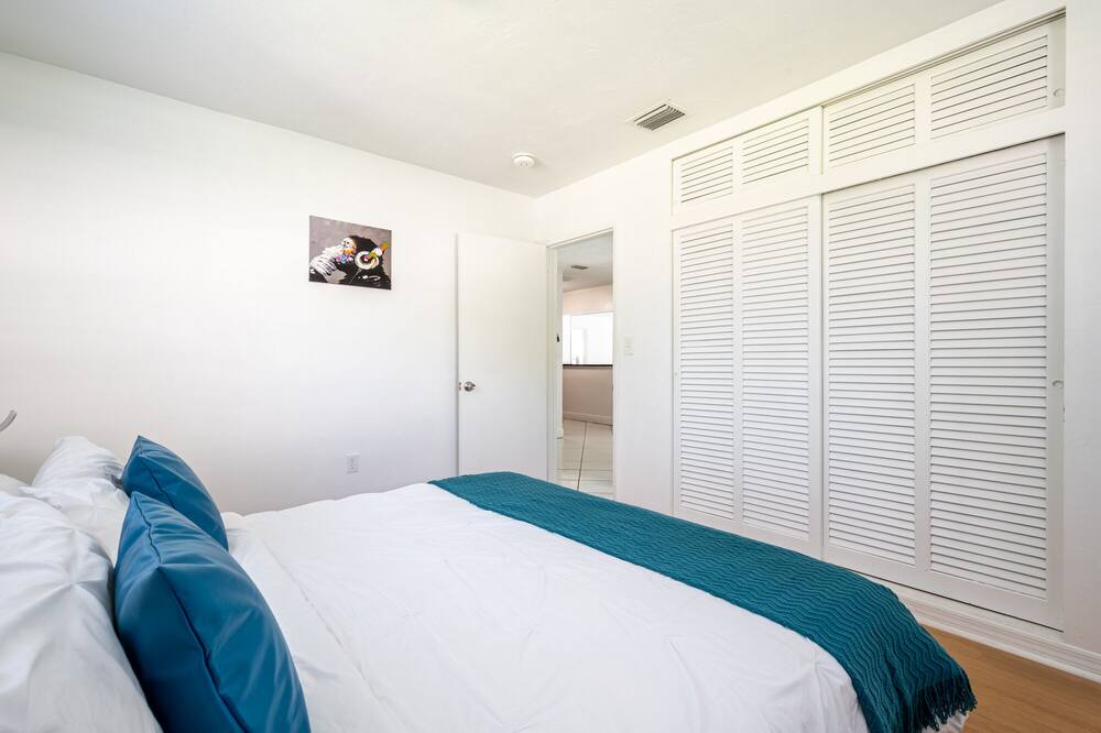 Photo of Bedroom in West Hollywood