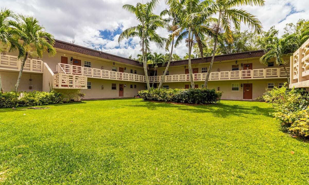 Photo of Outdoor in Pembroke Pines