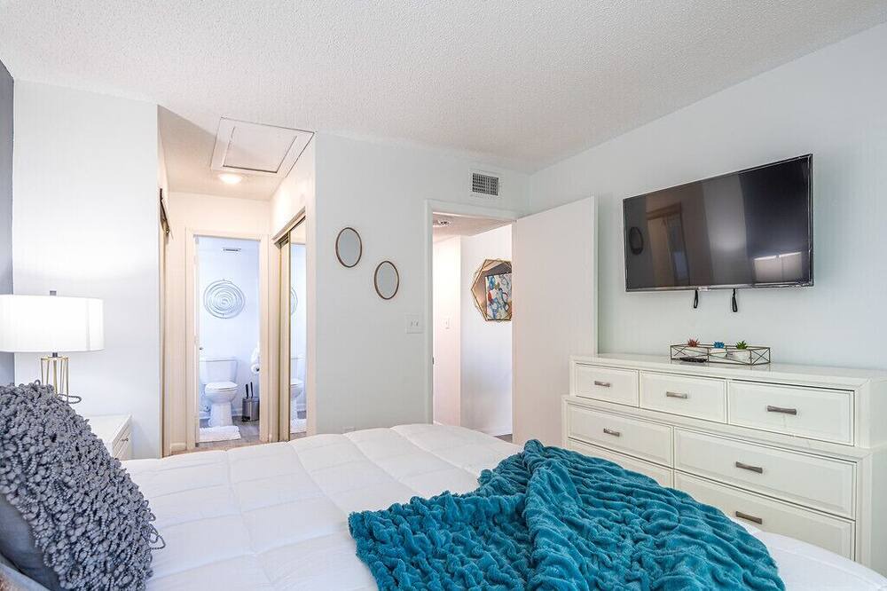 Photo of Bedroom in Survey Creek