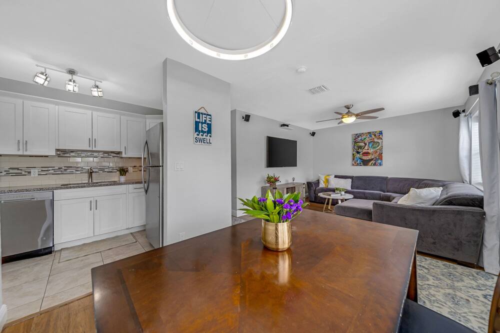 Photo of Kitchen in Central Fort Lauderdale