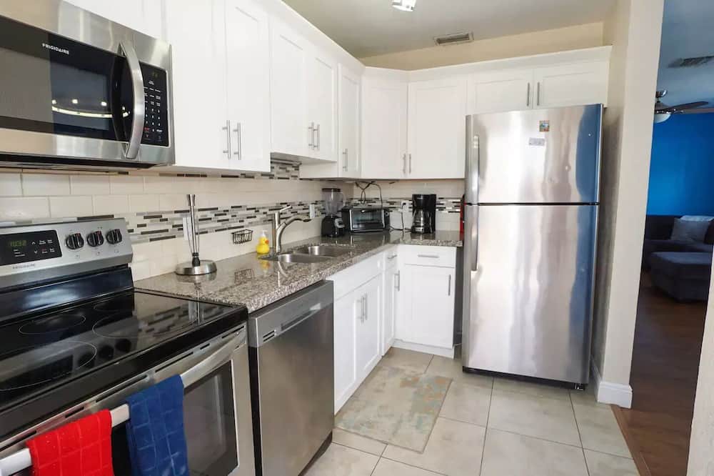 Photo of Kitchen in Central Fort Lauderdale