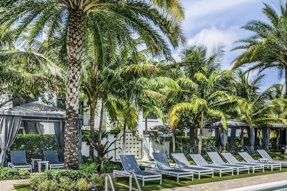 Photo of Outdoor in Miramar