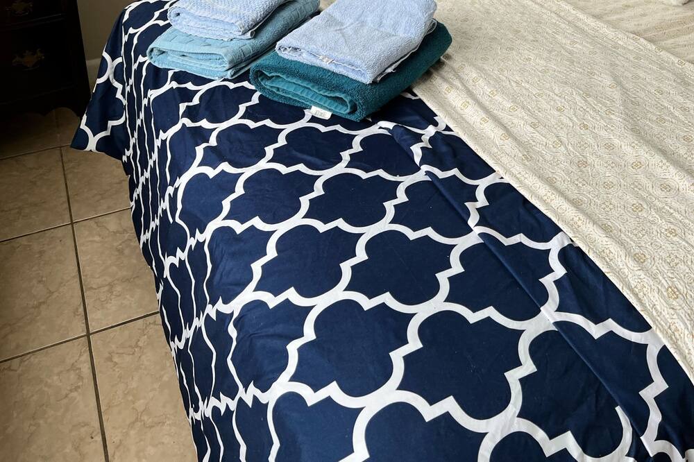 Photo of Bedroom in Miami Gardens