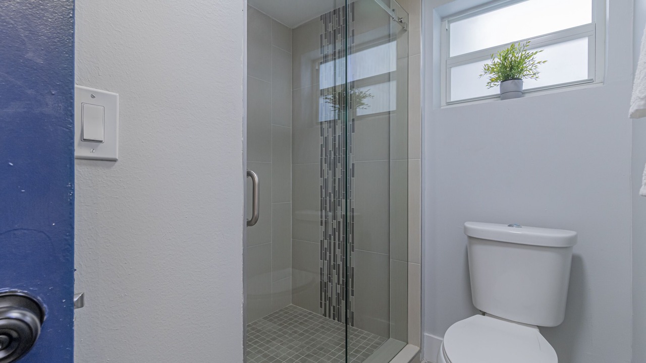 Photo of Bathroom in Croissant Park