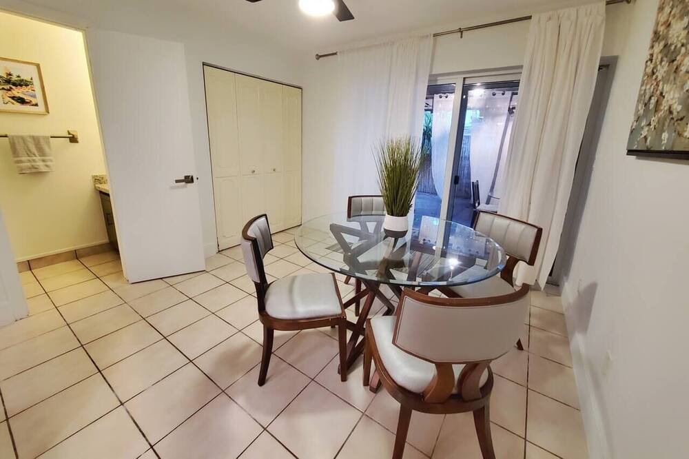 Photo of Kitchen in Royal Poinciana