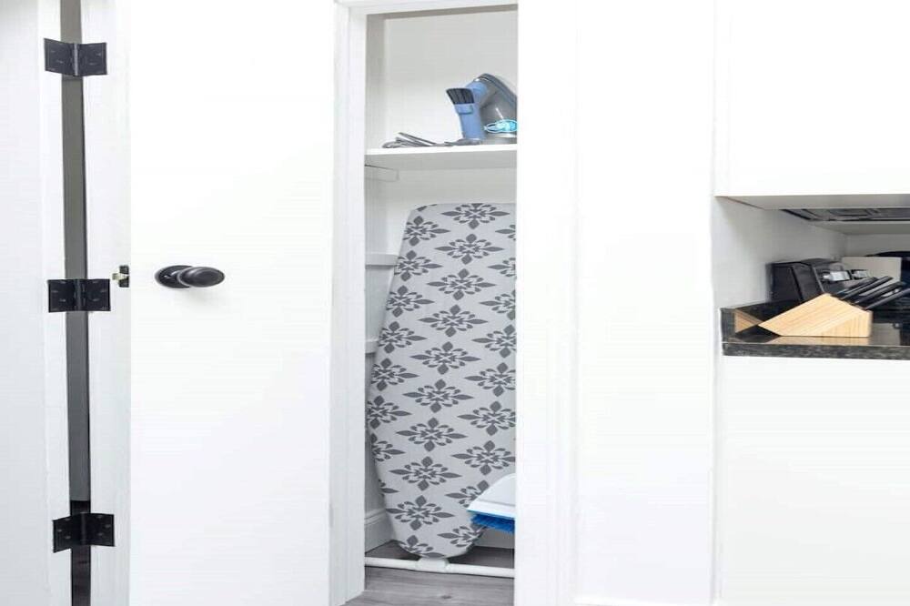 Photo of Bathroom in Middle River Terrace