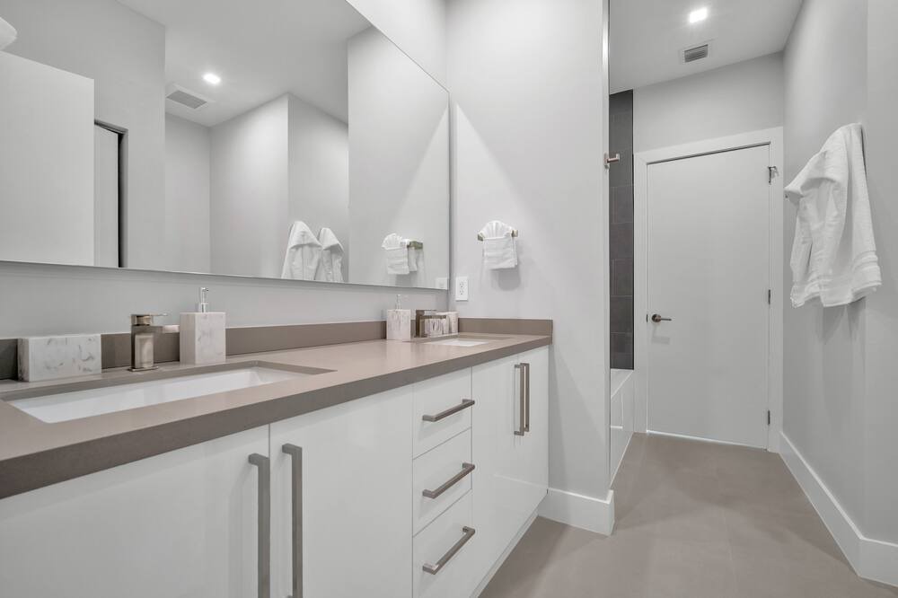 Photo of Bathroom in Tarpon River