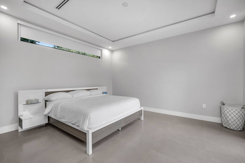 Photo of Bedroom in Tarpon River