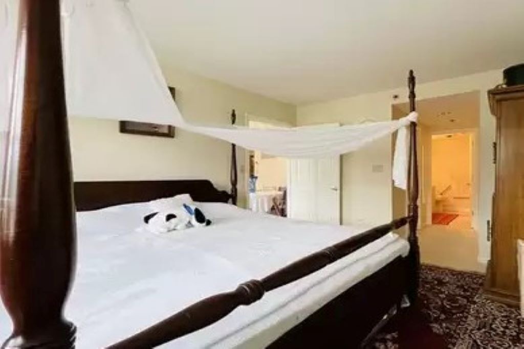 Photo of Bedroom in Yarmouth Port