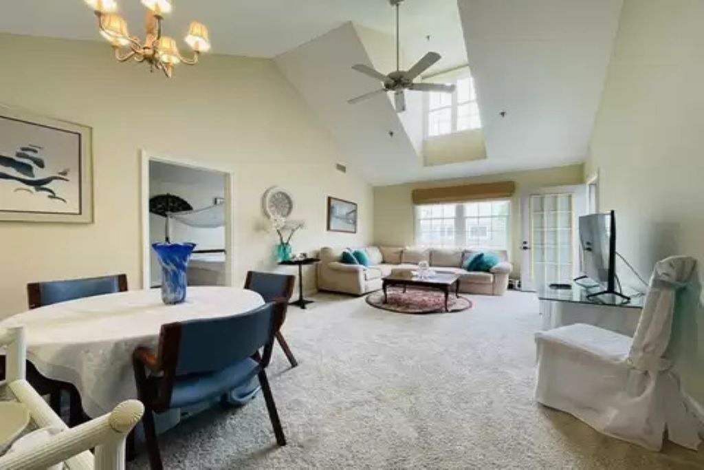 Photo of Livingroom in Yarmouth Port