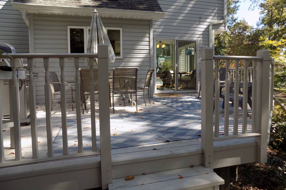 Photo of Patio Balcony in Lottsburg
