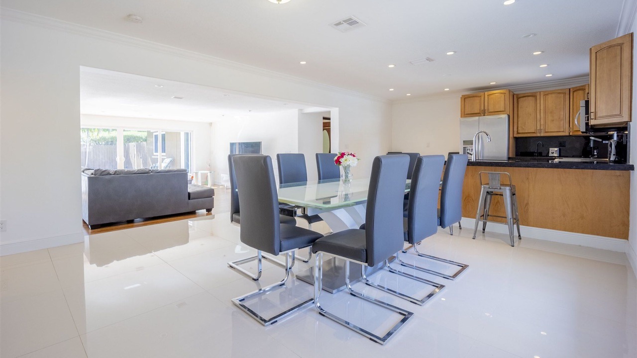 Photo of Kitchen in Oakland Park