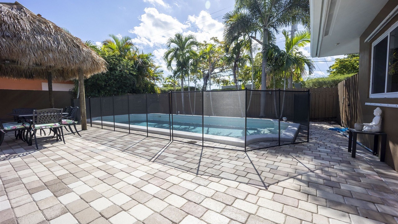 Photo of Patio Balcony in Oakland Park