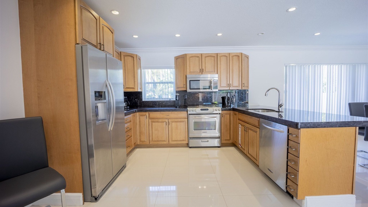 Photo of Kitchen in Oakland Park