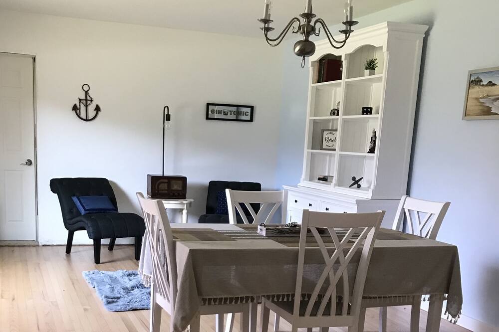 Photo of Bedroom in Unionville
